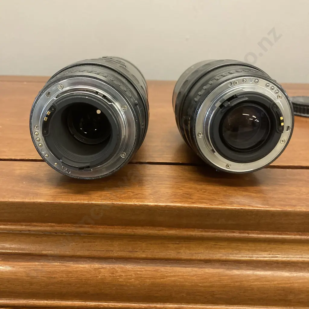 SMC Pentax-FA f/4-5.6 70-200mm & 100-300mm Power Zoom Lenses Image 1++